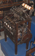 An example of an Arkwright water frame made in 1775 Source: Chris55/Wikimedia CommonsCC-BY-SA-3.0