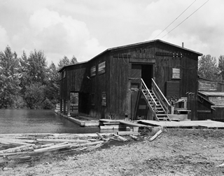 Calgary Water Power Company hydroelectric plant, n.d.<br/>Source: Glenbow Archives, NA-4477-44
