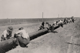 Early pipeline construction