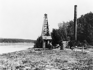 Drilling plant at Victoria, Alberta, 1898. Source: Glenbow Archives, NA-302-11